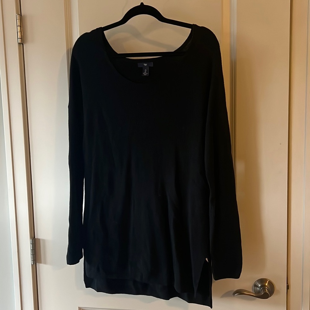 GAP Sweater Black Large